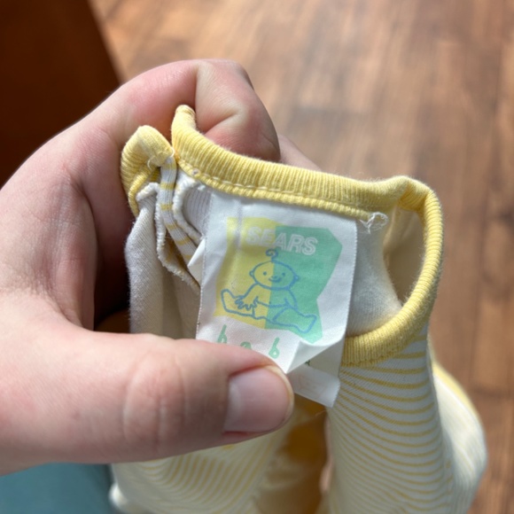 Vintage sears 12m yellow striped floral shirt sleeve peplum top - Picture 2 of 3